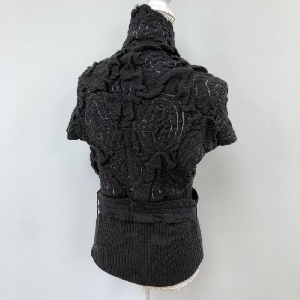 Ryu Cardigan Sweater Jumper Womens Small Charcoal Gray Short Sleeve Modern - Picture 11 of 16